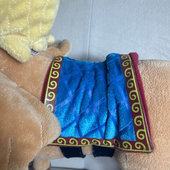 Disney Store Sophia The First Saffron Pegasus Horse Plush Stuffed Animal Pony - Picture 7 of 10